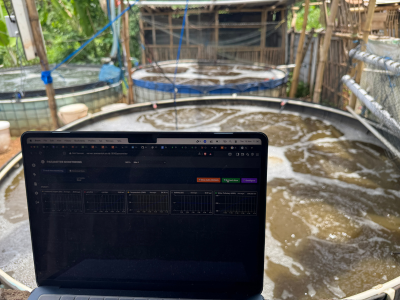 Intelijen air real-time untuk tambak udang di seluruh Indonesia.